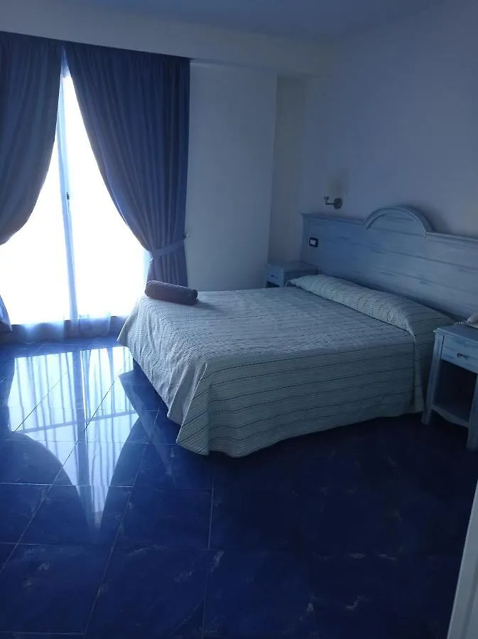 Blue Moon Hotel Pantelleria