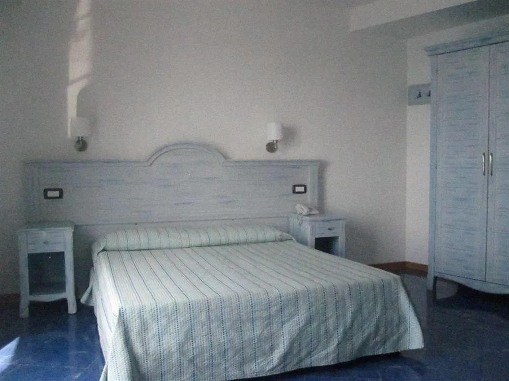 Blue Moon Hotel Pantelleria