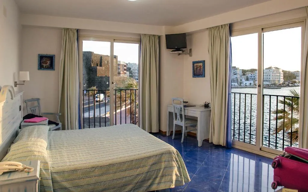 Blue Moon Hotel Pantelleria